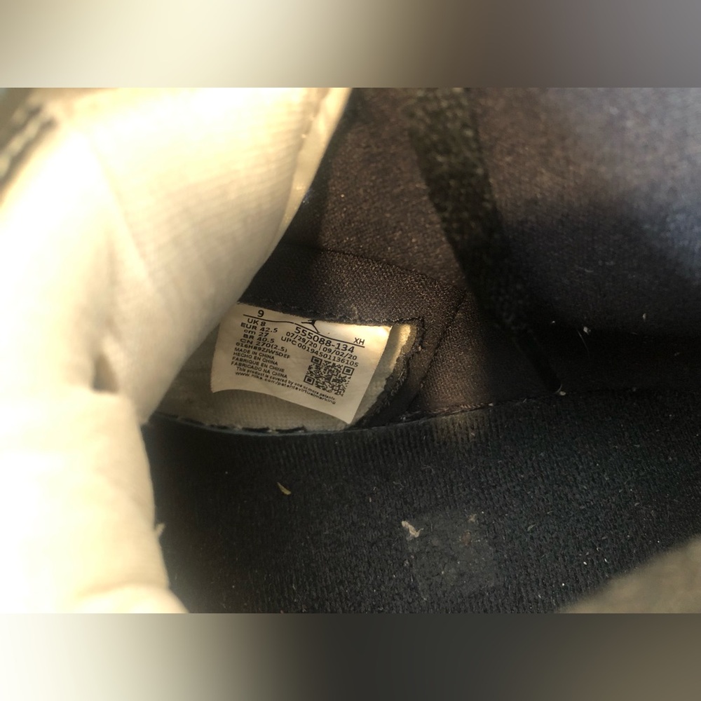 Jordan 1 High University Blue— Size 9 - Picture 9 of 16